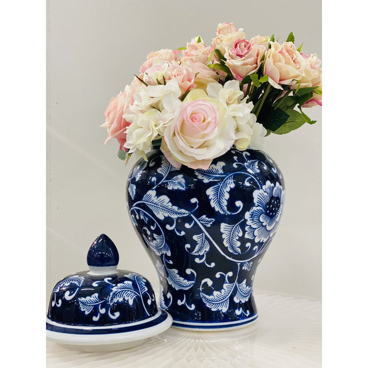 Blaue Blumenvase aus Porzellan