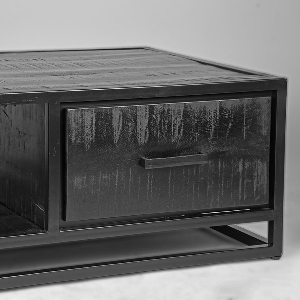 LABEL51 Coffee table Chili Black Mango wood